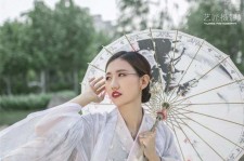 百色汉服模特兼职(汉服模特兼职雇用)