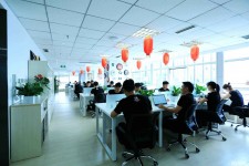 百色成都雇用伴游司机(雇用成都客运班车旅游司机)