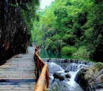 百色周边旅游(周边旅游景区哪里好玩)