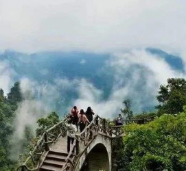 百色二日游(二日游旅游攻略)