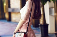百色中国女模特(上世纪80年代中国女模特)