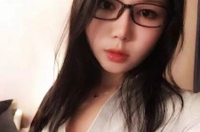 百色姑娘在西安一模特公司做兼职的简单介绍