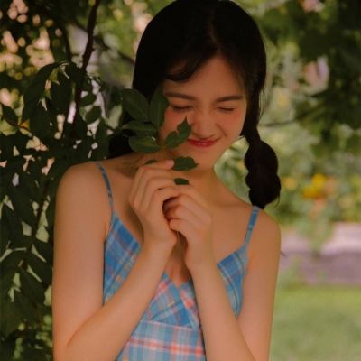 百色伴游女生柳如烟的资料