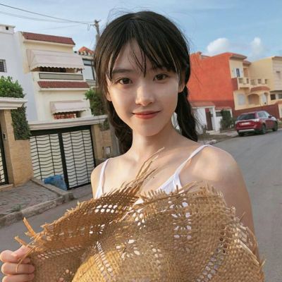 百色伴游女生李梓萱的资料