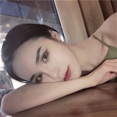百色伴游女生王梓萱资料