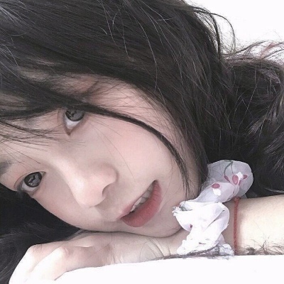 百色伴游女生柳依依的资料