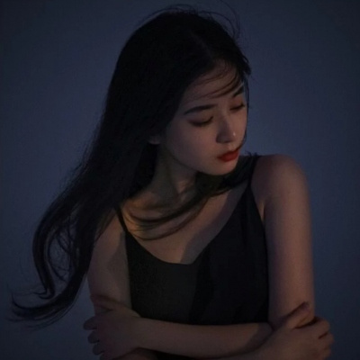 百色伴游女生谢悦悦的资料