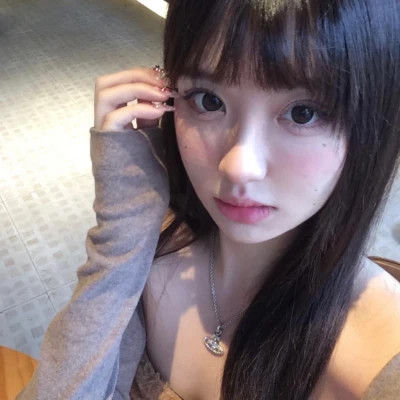 百色伴游女生车简丽的资料