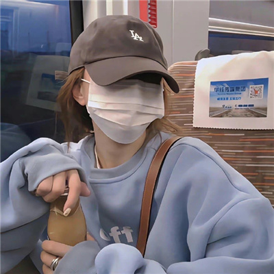 百色伴游女生钟离镜心的资料