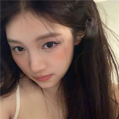 百色伴游女生秦婉兮的资料