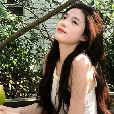 百色伴游女生唐雅宁的资料