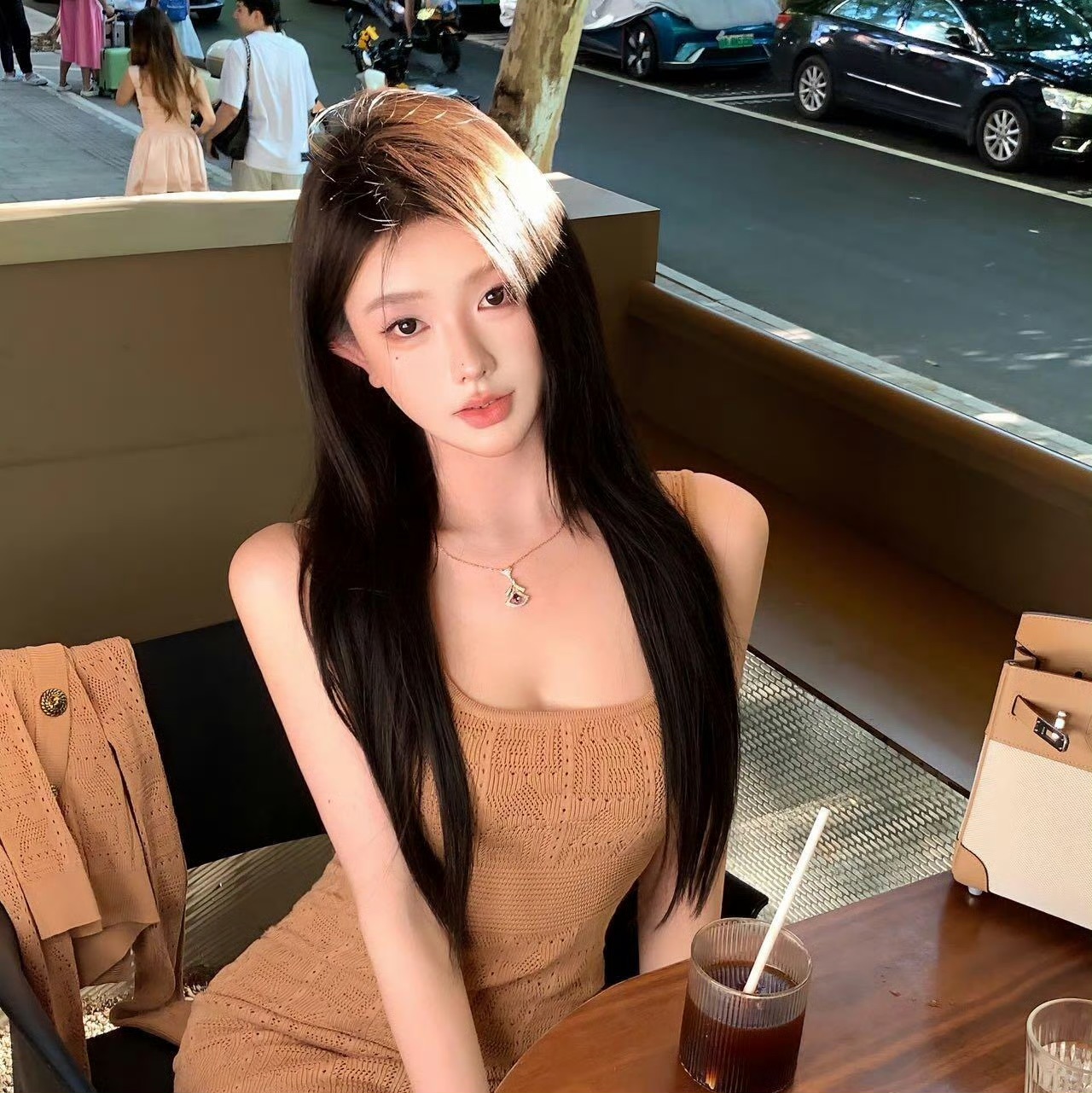 百色伴游女生苏樱樱的资料